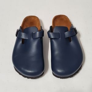 Birkenstock Kids Navy Clogs